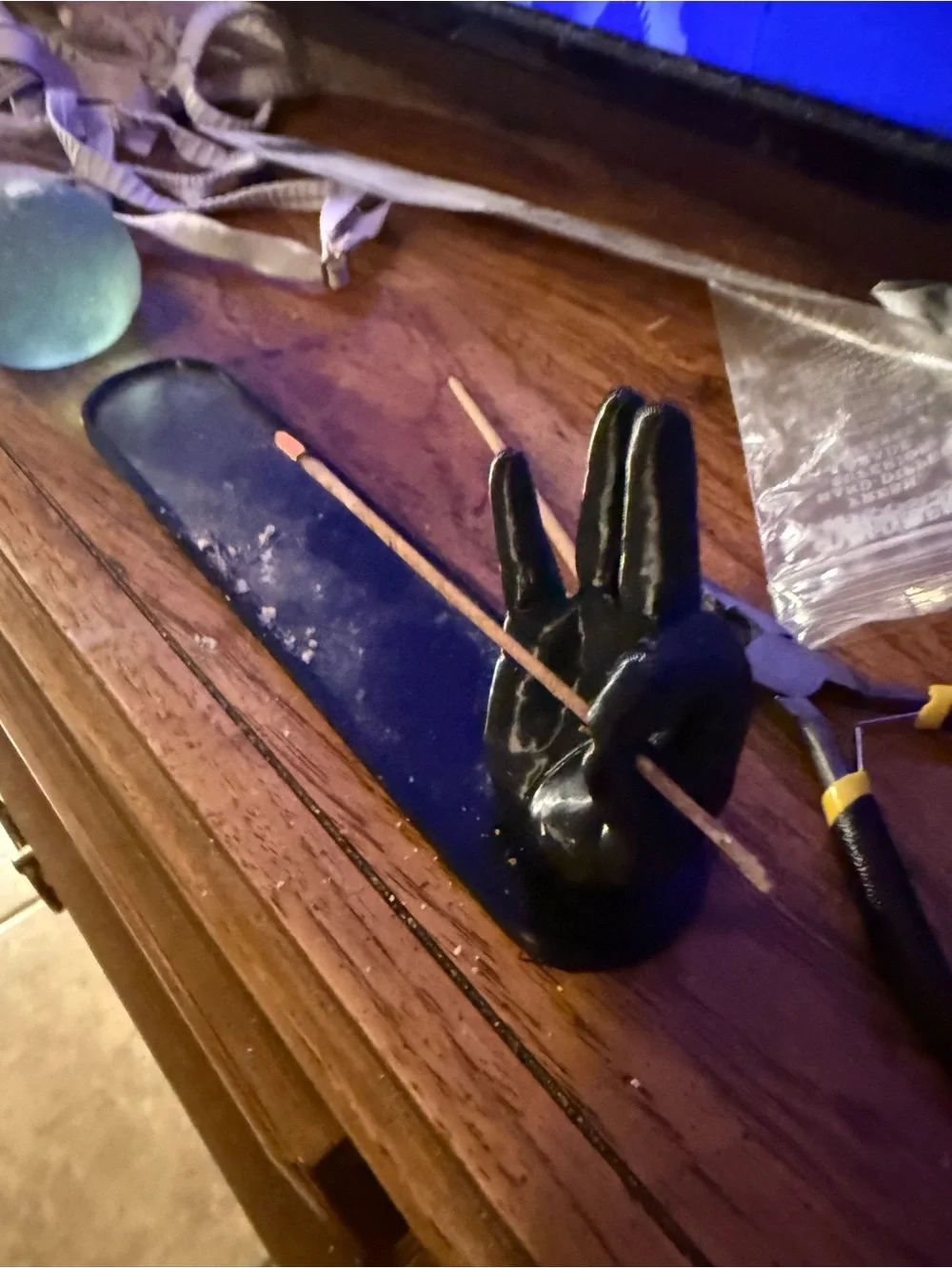 Black Hand Incense Holder - Sleek Decorative Stand
